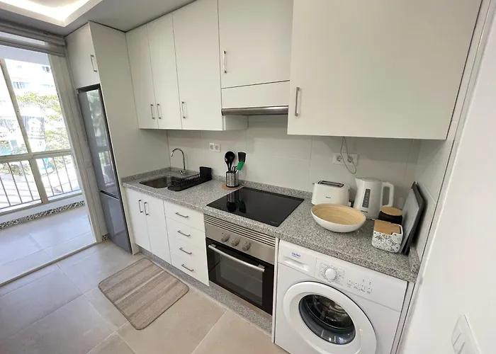 11 Beautiful Esmeralda, A/c, Wifi