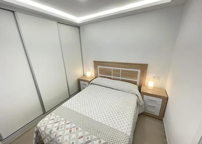 Апартаменты 11 Beautiful Esmeralda, A/c, Wifi