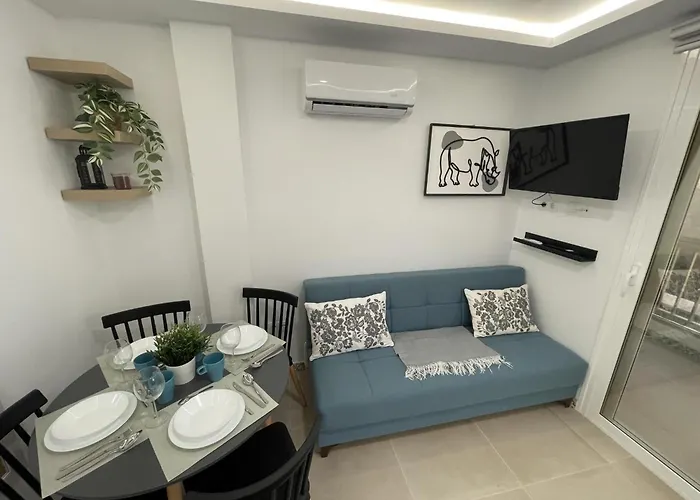 11 Beautiful Esmeralda, A/c, Wifi * 阿德耶